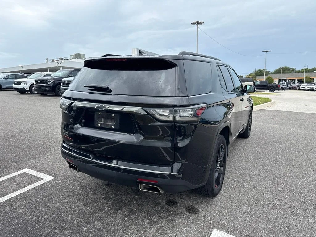 Used 2018 Black Metallic Chevrolet Premier image 2