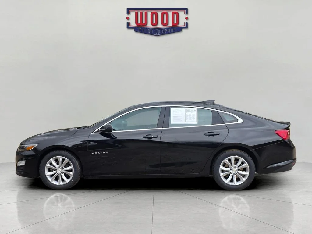 Used 2023 Mosaic Black Metallic Chevrolet LT image 4