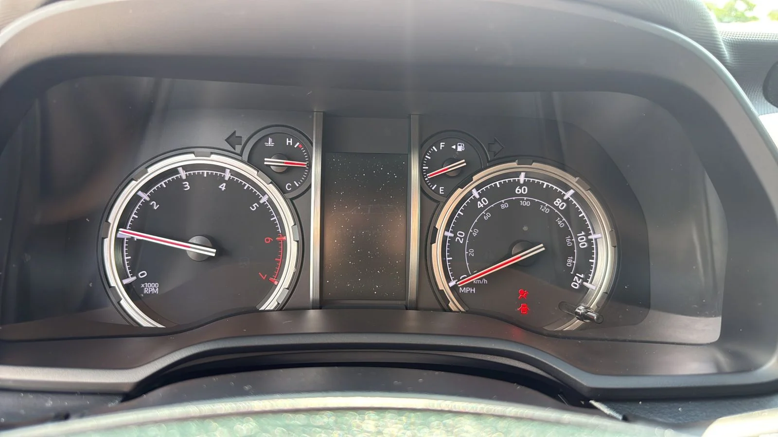 Used 2021 Red Toyota Venture image 13