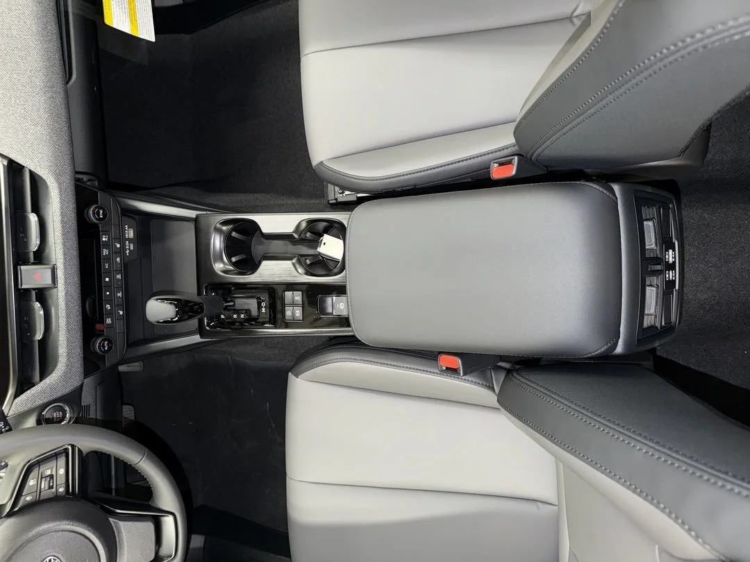 New 2026 Ice Silver Metallic Subaru Premium image 22