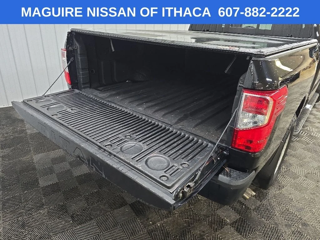 Used 2018 Black Nissan S image 11