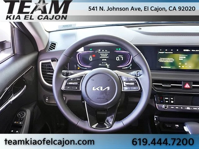 New 2026 White Kia S image 21