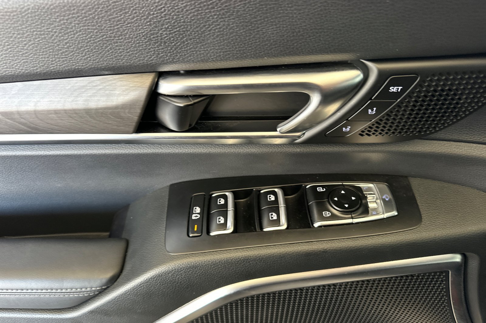 Used 2025 Gray Kia SX-Prestige X-Line image 11
