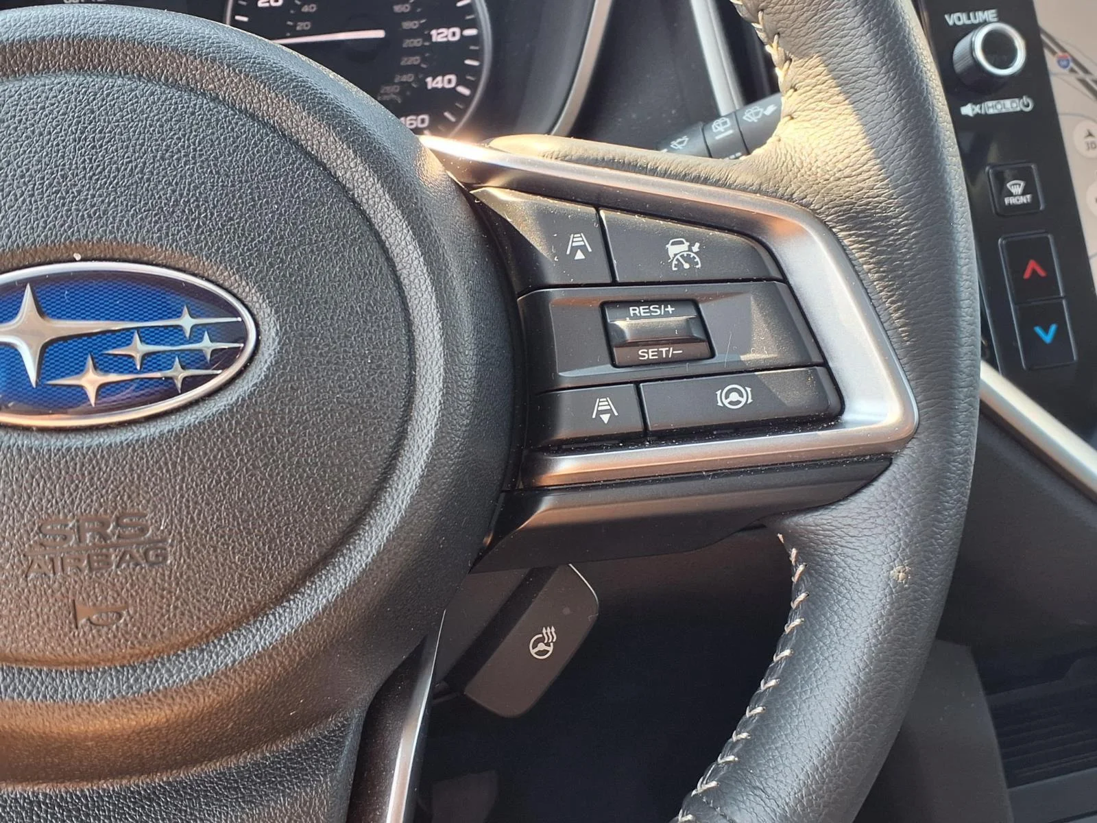 Used 2025  SUBARU UTILITY image 15