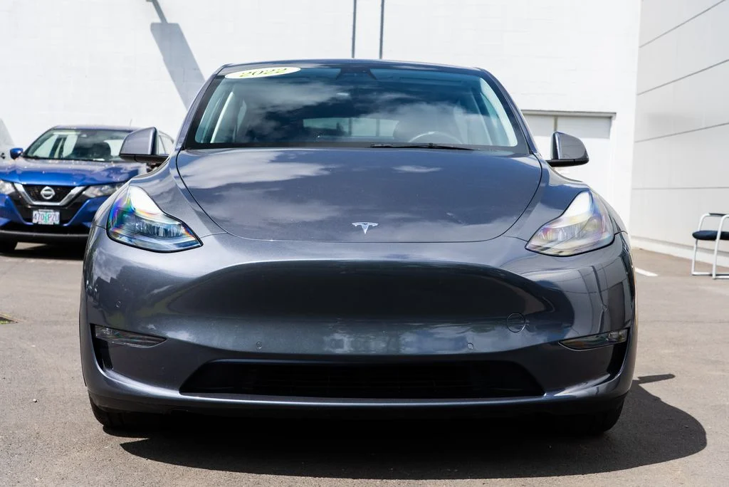 Used 2022 Gray Tesla Performance image 2