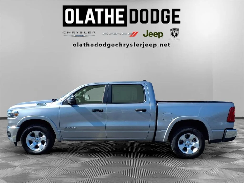 Used 2025 Silver Ram Big Horn/Lone Star image 21
