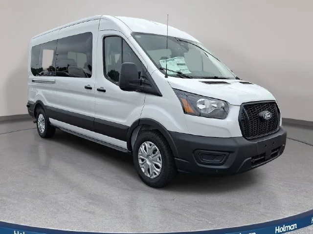 New 2026 Oxford White Ford XL image 2