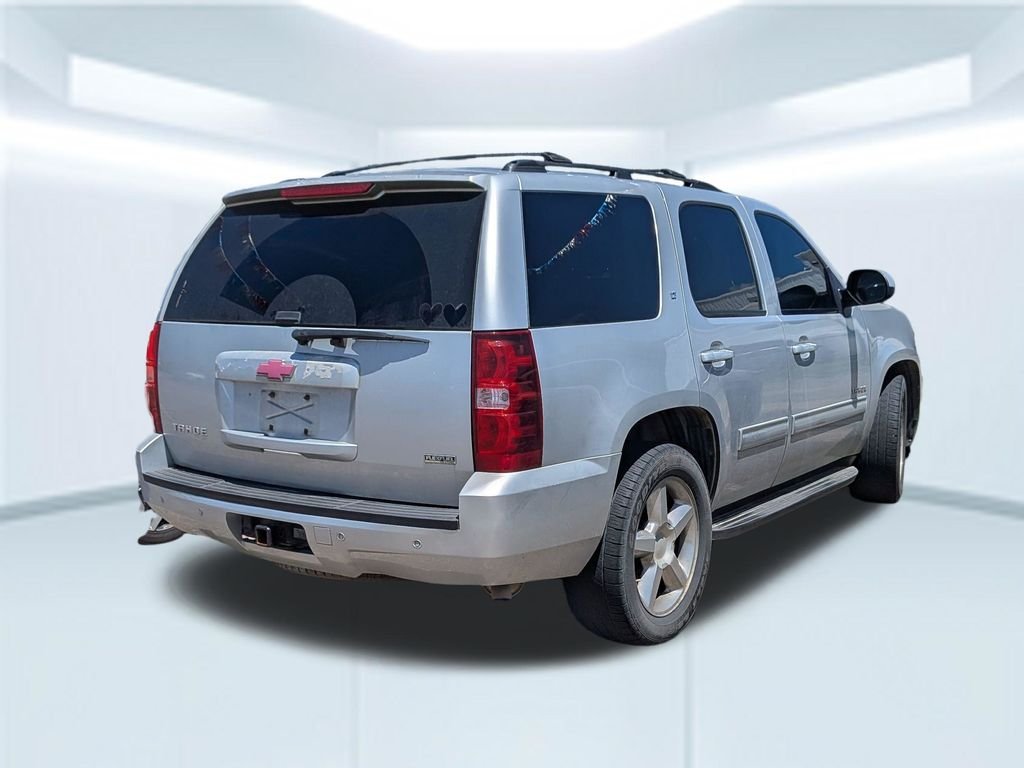 Used 2010 Silver Chevrolet LT image 5
