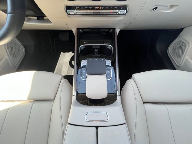 Used 2020  Mercedes-Benz GLB 250 image 3