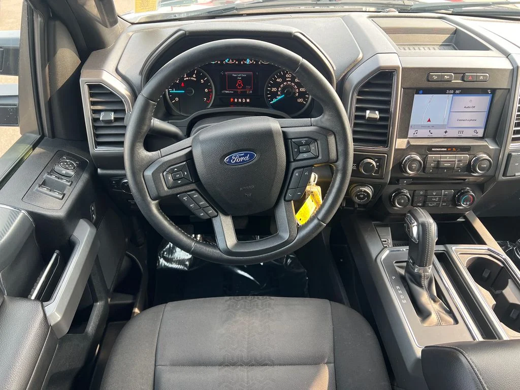 Used 2018 Gray Ford XLT image 29