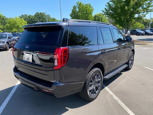 New 2026 Gray Ford Platinum image 30