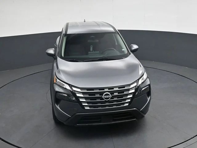 Used 2025 Gray Nissan SV image 29
