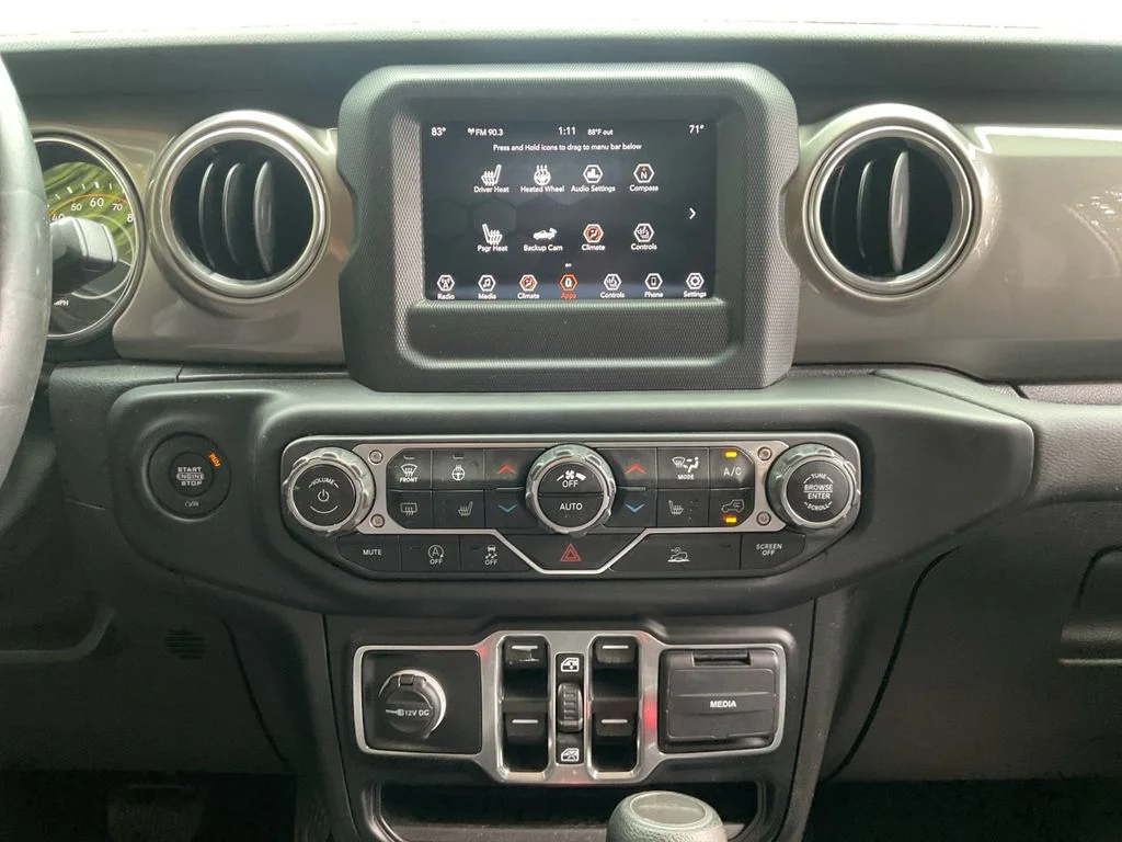 Used 2021 Gray Jeep Overland image 11