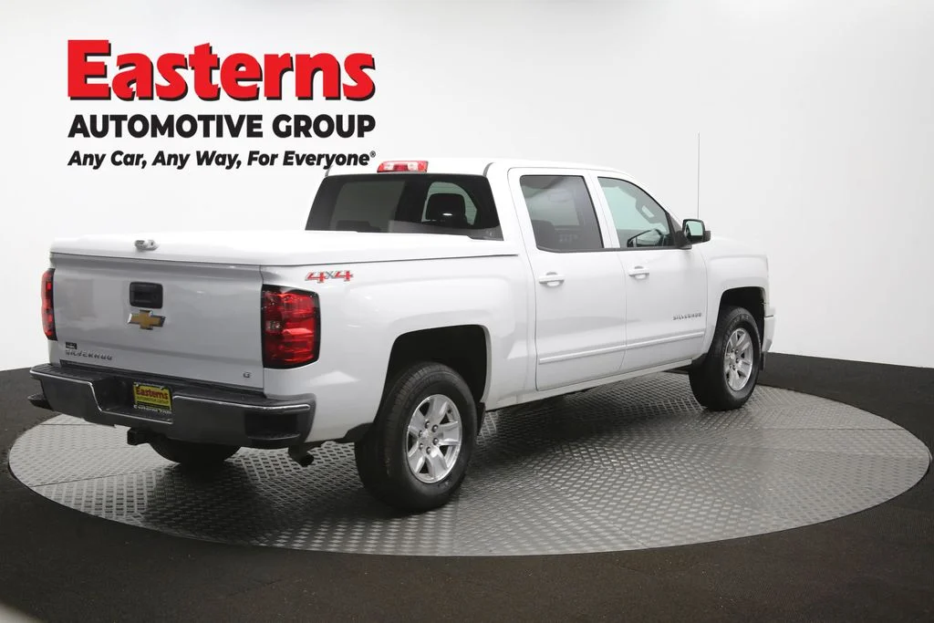 Used 2015 White Chevrolet LT image 42