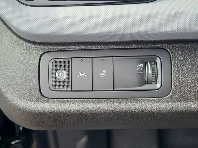 New 2027 Mosaic Black Metallic Chevrolet LT image 22