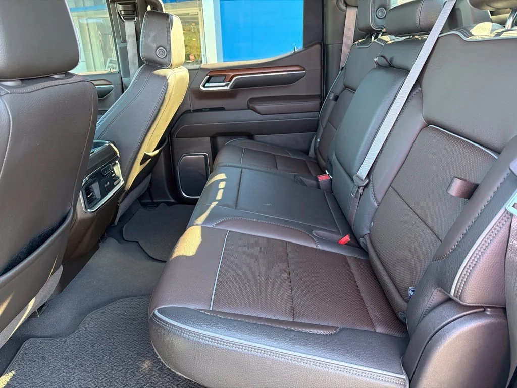 Used 2023 SUMMIT WHITE GMC Denali image 19