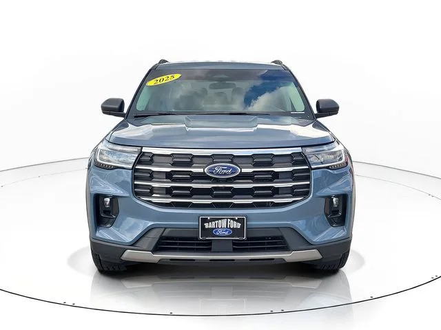 Used 2025 Blue Ford Active image 2