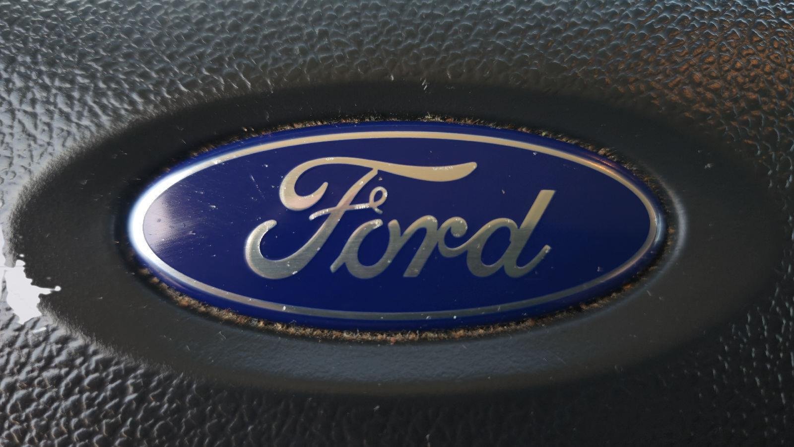 Used 2018 Ingot Silver Ford Limited image 9