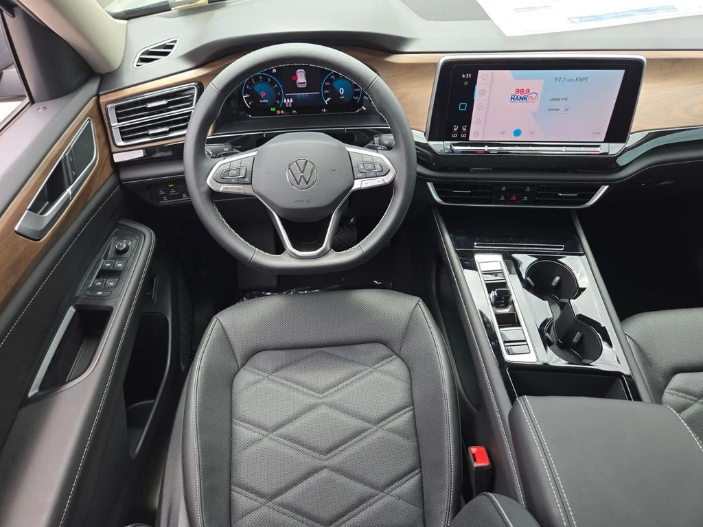 New 2026 Gray Volkswagen SE w/Technology image 10
