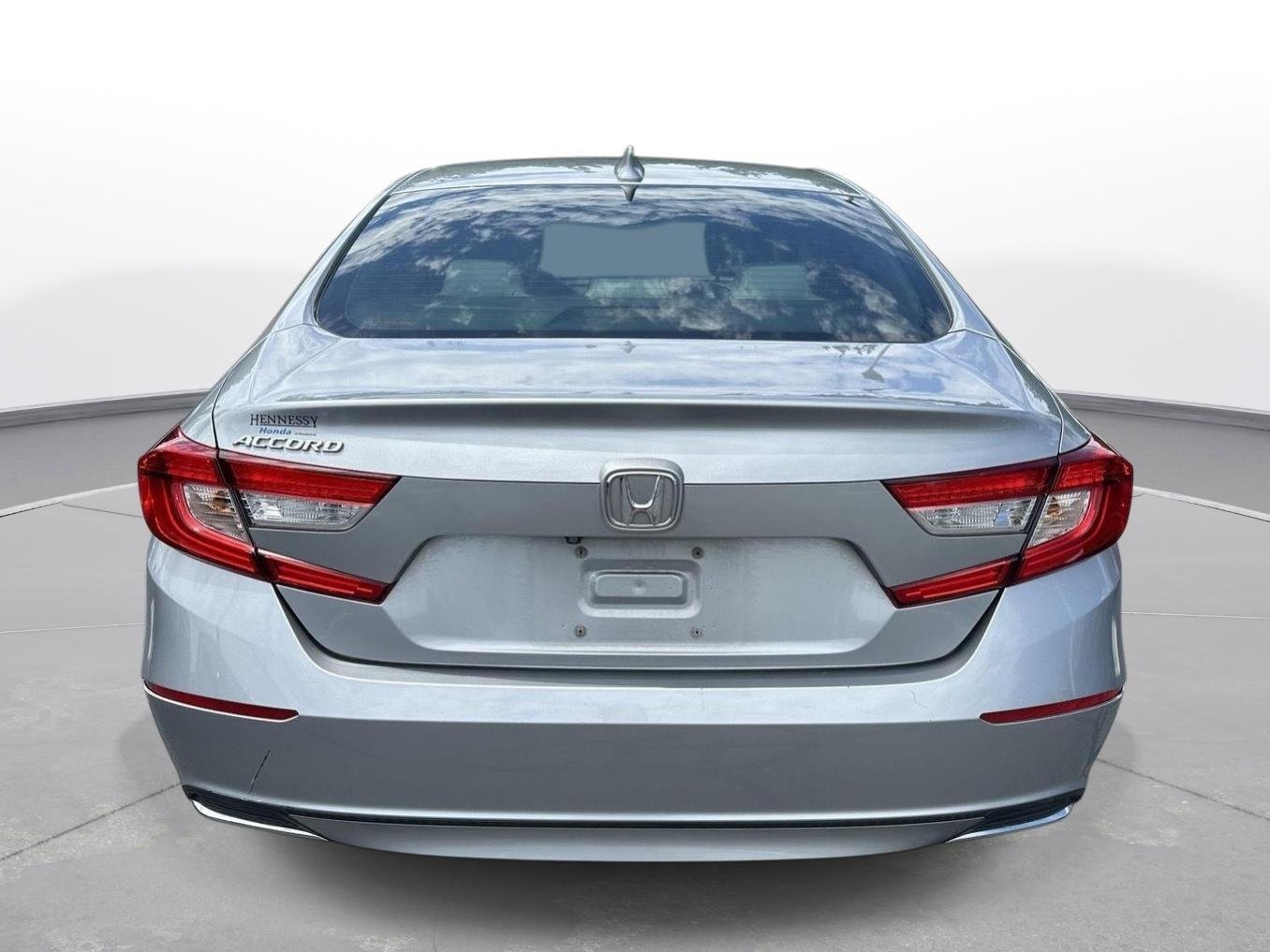 Used 2019 Lunar Silver Metallic Honda LX 1.5T image 7
