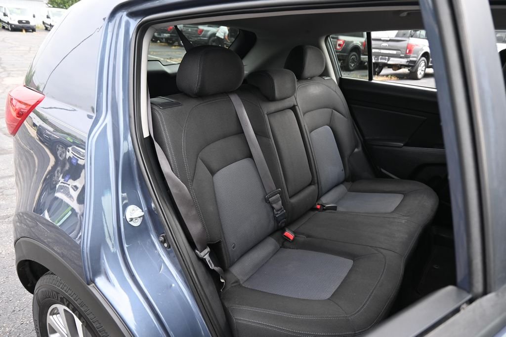 Used 2016 Twilight Blue Kia LX image 21