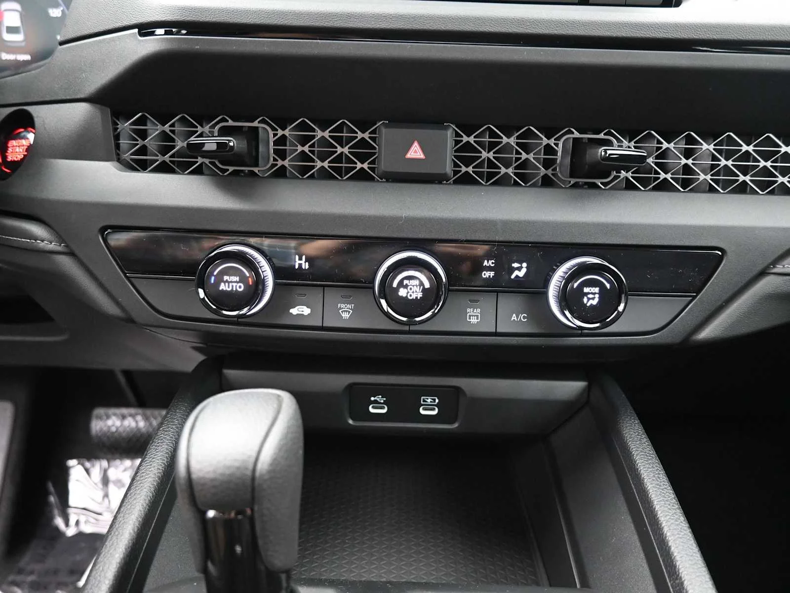 New 2025 Platinum White Pearl Honda LX image 9