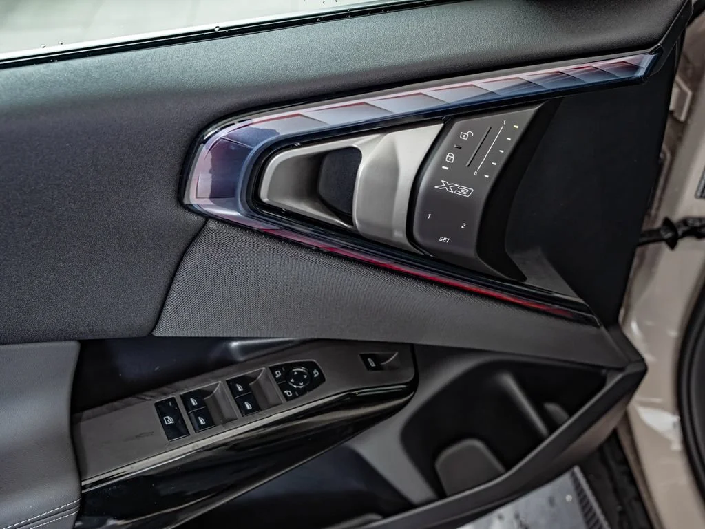 New 2026 Dune Grey Metallic BMW 30 xDrive image 17