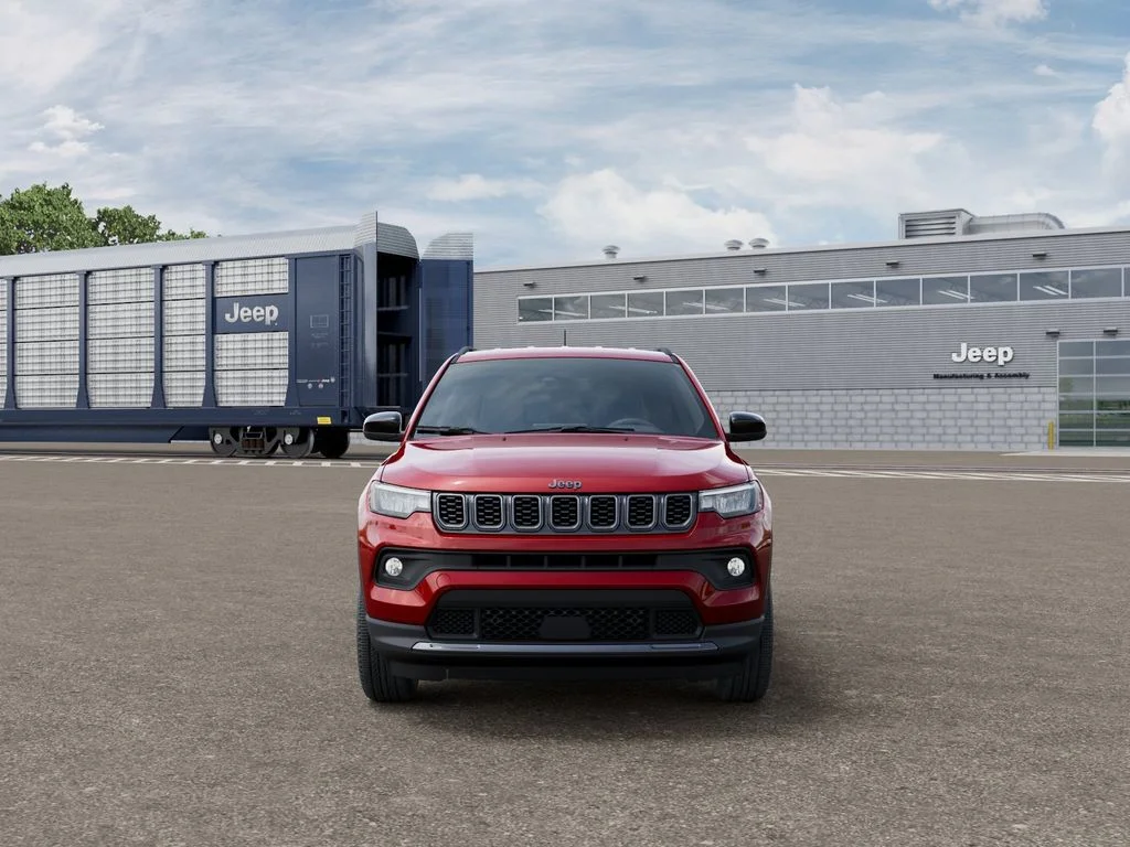 New 2026 Red Hot Pearl-Coat Exterior Paint Jeep Latitude image 6