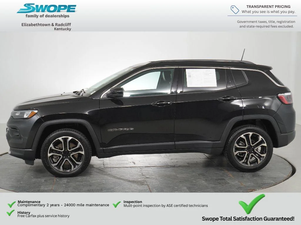 Certified Used 2023 Diamond Black Crystal Pearlcoat Jeep Limited image 6