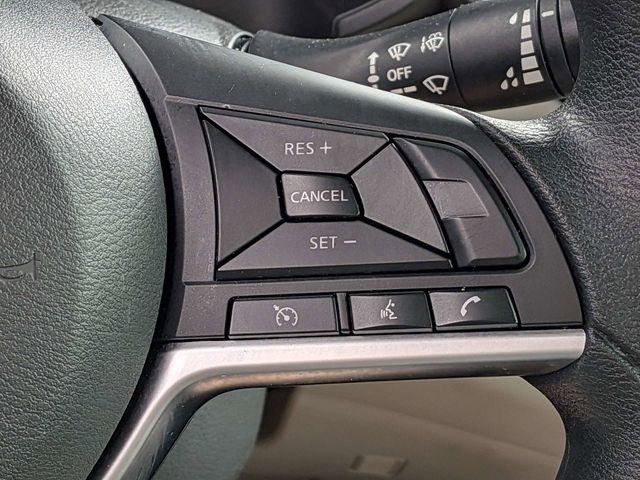 Used 2023 White Nissan 2.5 SV image 24