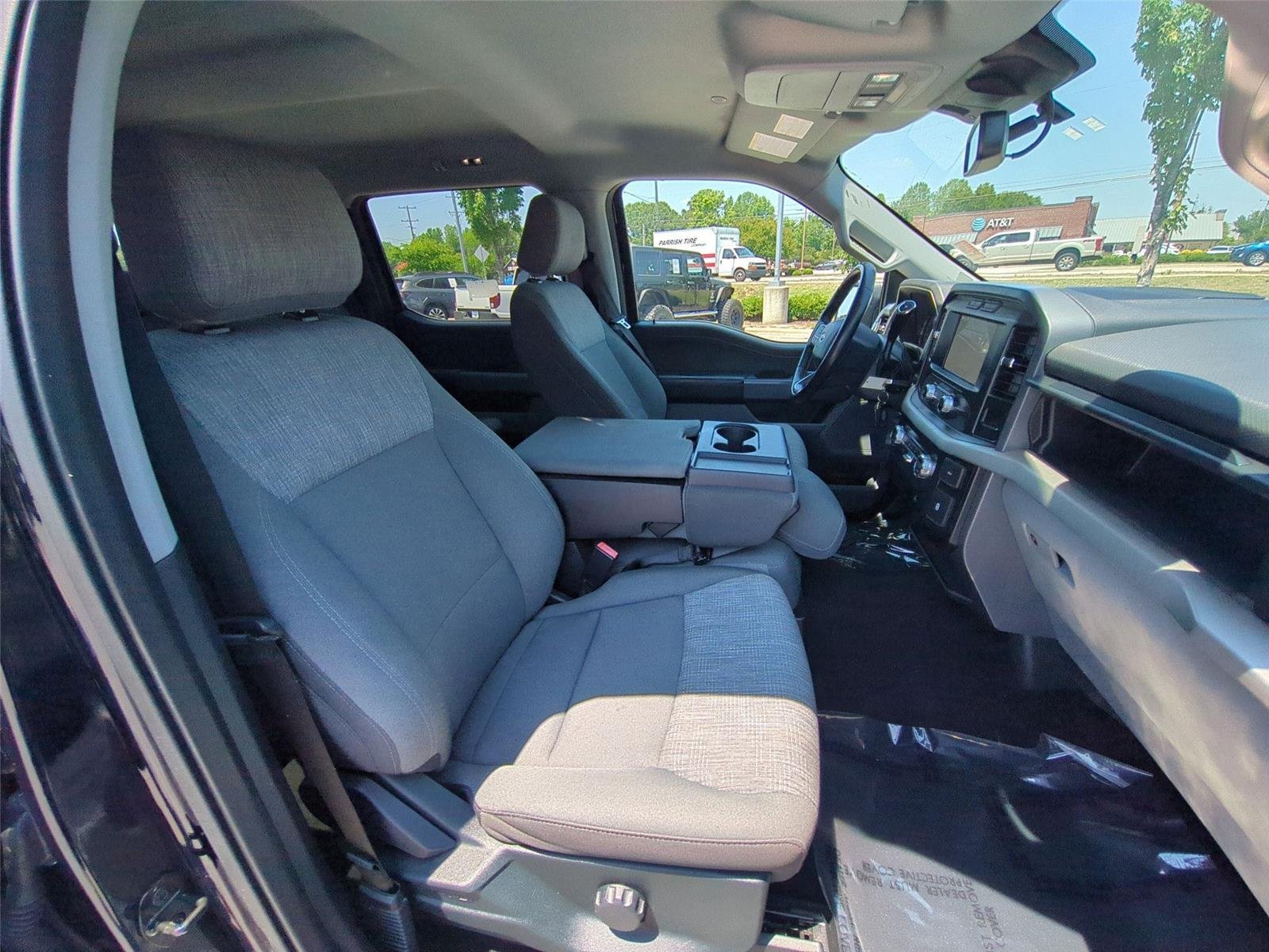 Used 2021 Antimatter Blue Ford XLT image 36