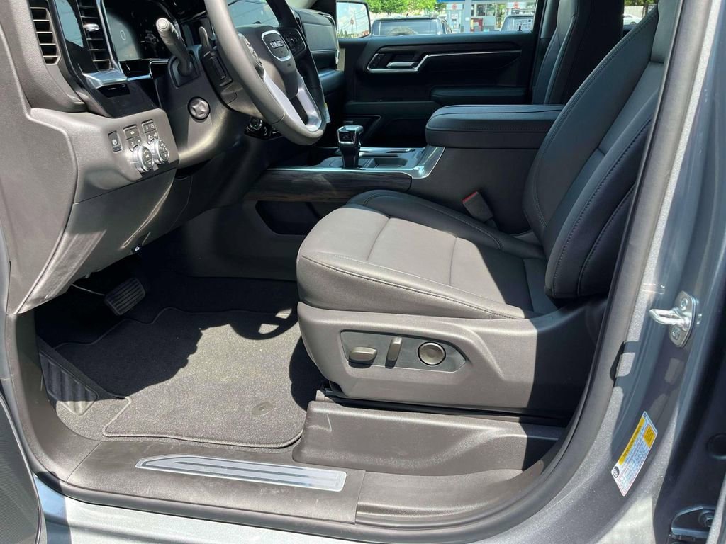 New 2026 Sterling Metallic GMC SLT image 22