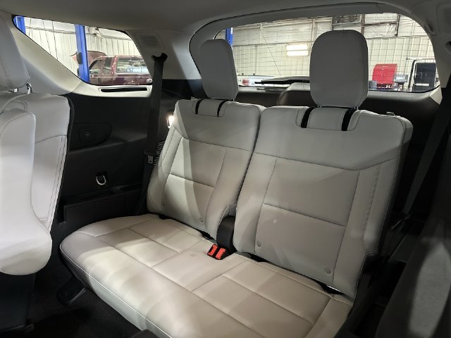 Certified Used 2026 Red Ford Platinum image 31