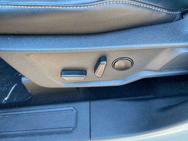 New 2026 Beige Ford Outer Banks image 13