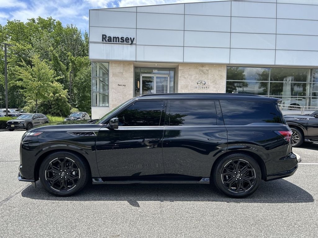 Certified Used 2026 Black INFINITI SPORT image 5
