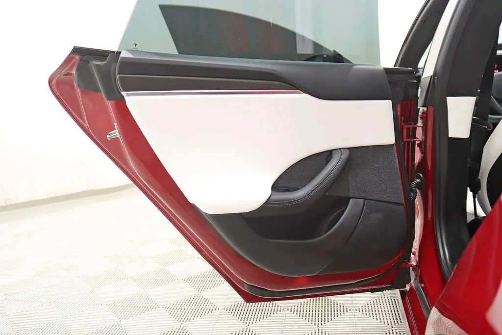 Used 2023 Red Tesla Plaid image 38