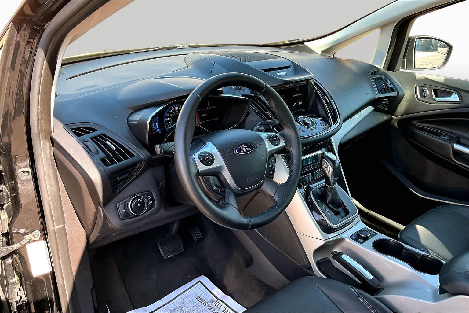 Used 2014 Tuxedo Black Metallic Ford SEL image 18
