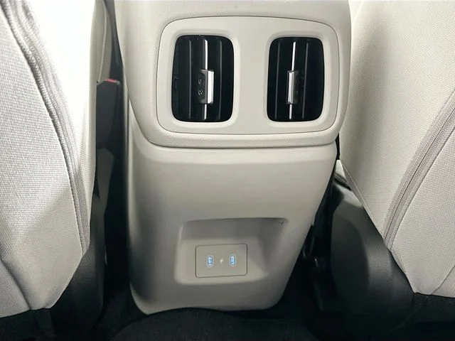 New 2026 Hyundai TUCSON HYBRID SEL
