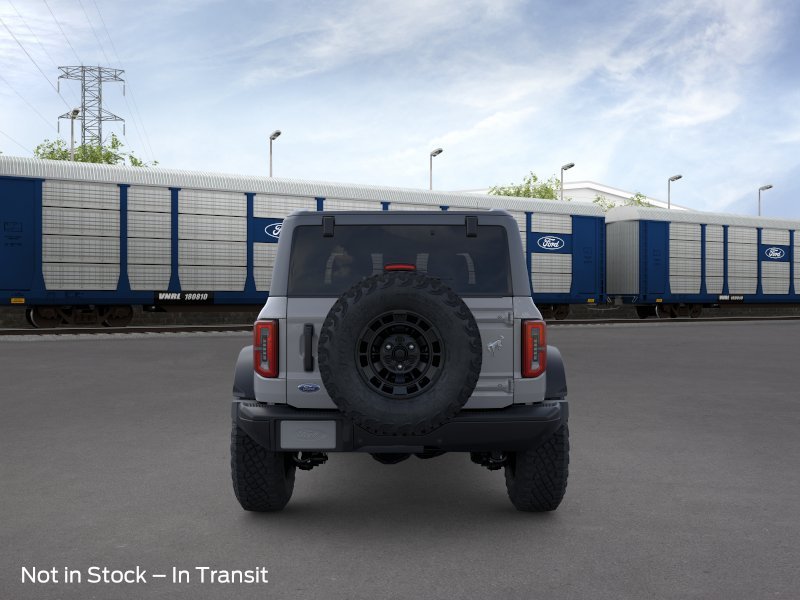 New 2026 Avalanche Gray Ford Badlands® image 5