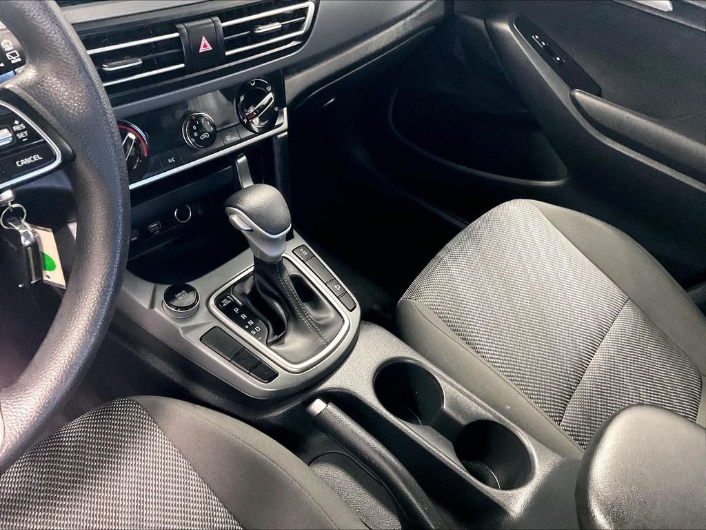 Used 2023 Black Kia LX image 20