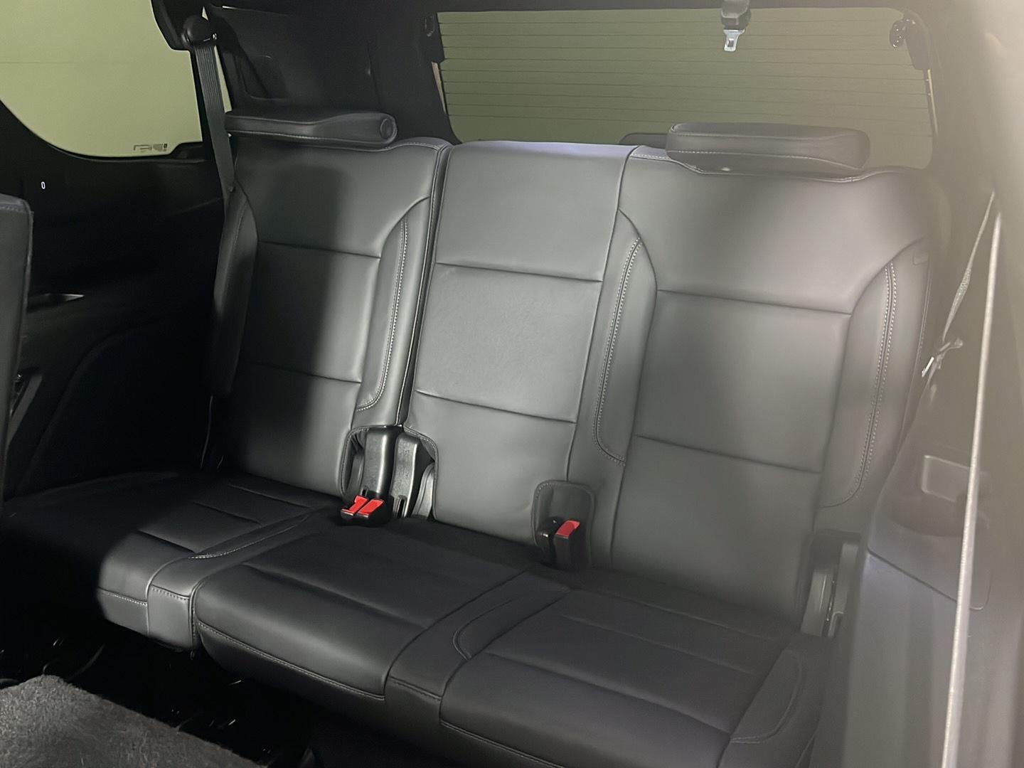 Used 2022 Black Chevrolet Z71 image 29