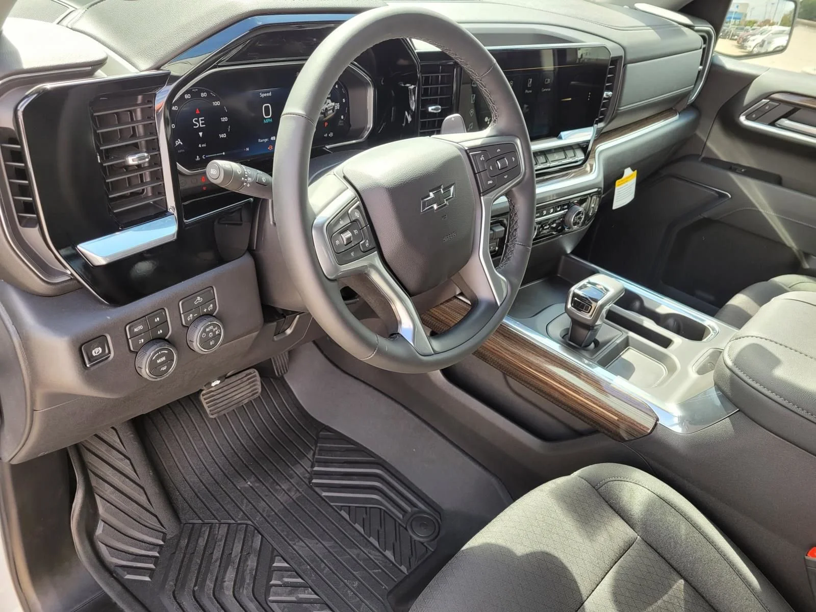 New 2026 Summit White Chevrolet LT Trail Boss image 15