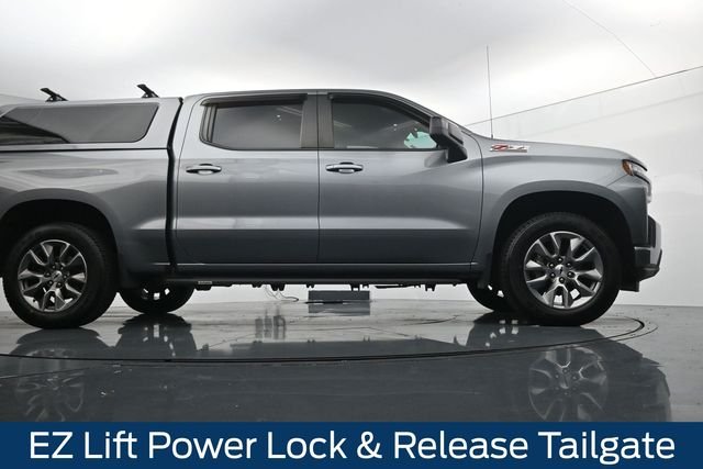 Used 2021 Gray Chevrolet RST image 33