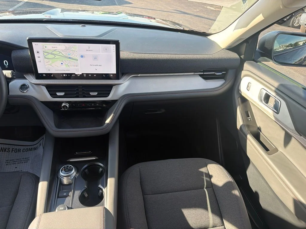 Used 2025 Black Ford Active image 22