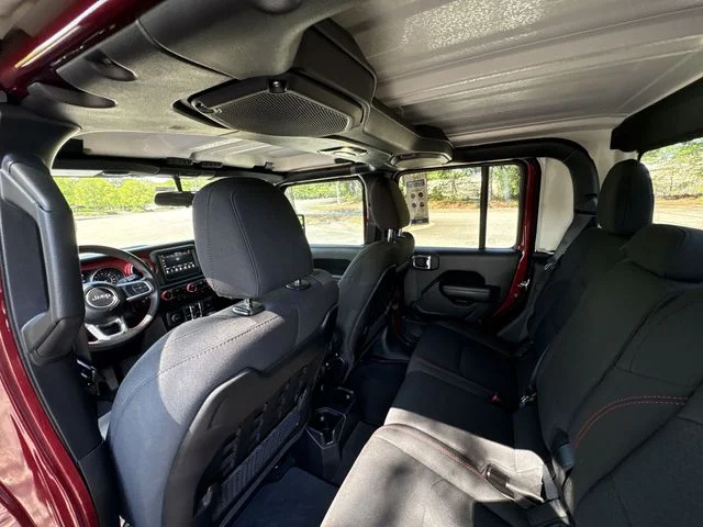 Used 2021 Red Jeep Rubicon image 24