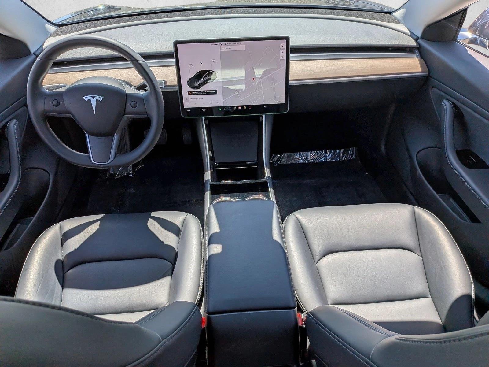 Used 2019 Silver/Gray Tesla Standard Range Plus image 13