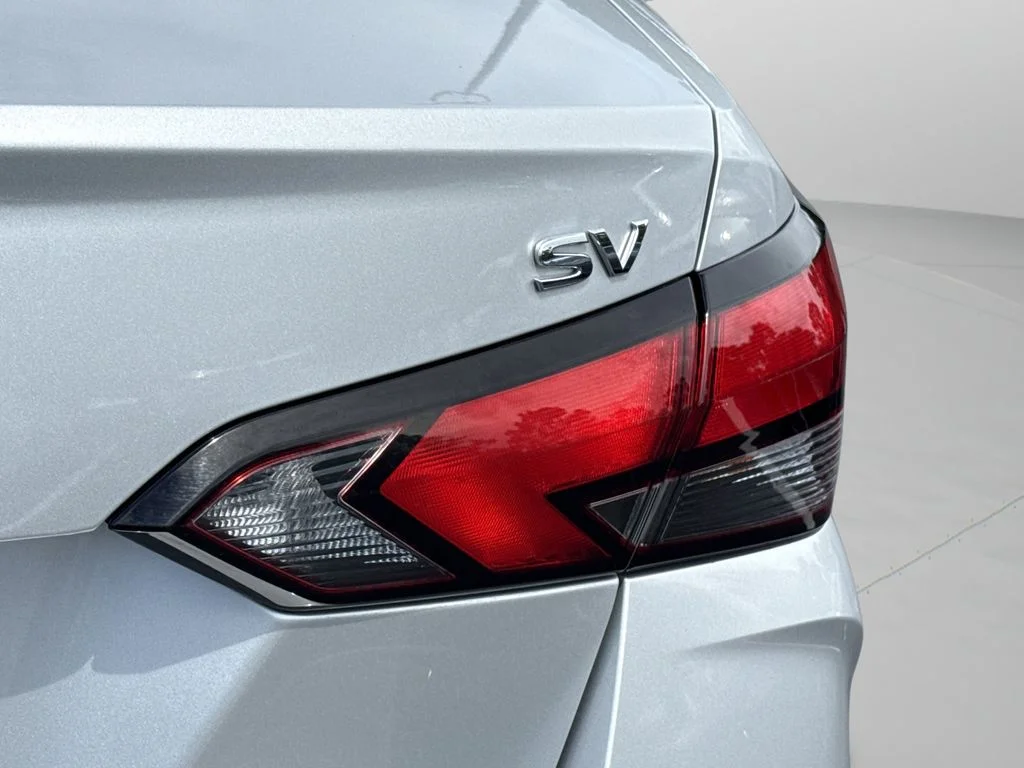 Used 2023 Silver Nissan 1.6 SV image 19