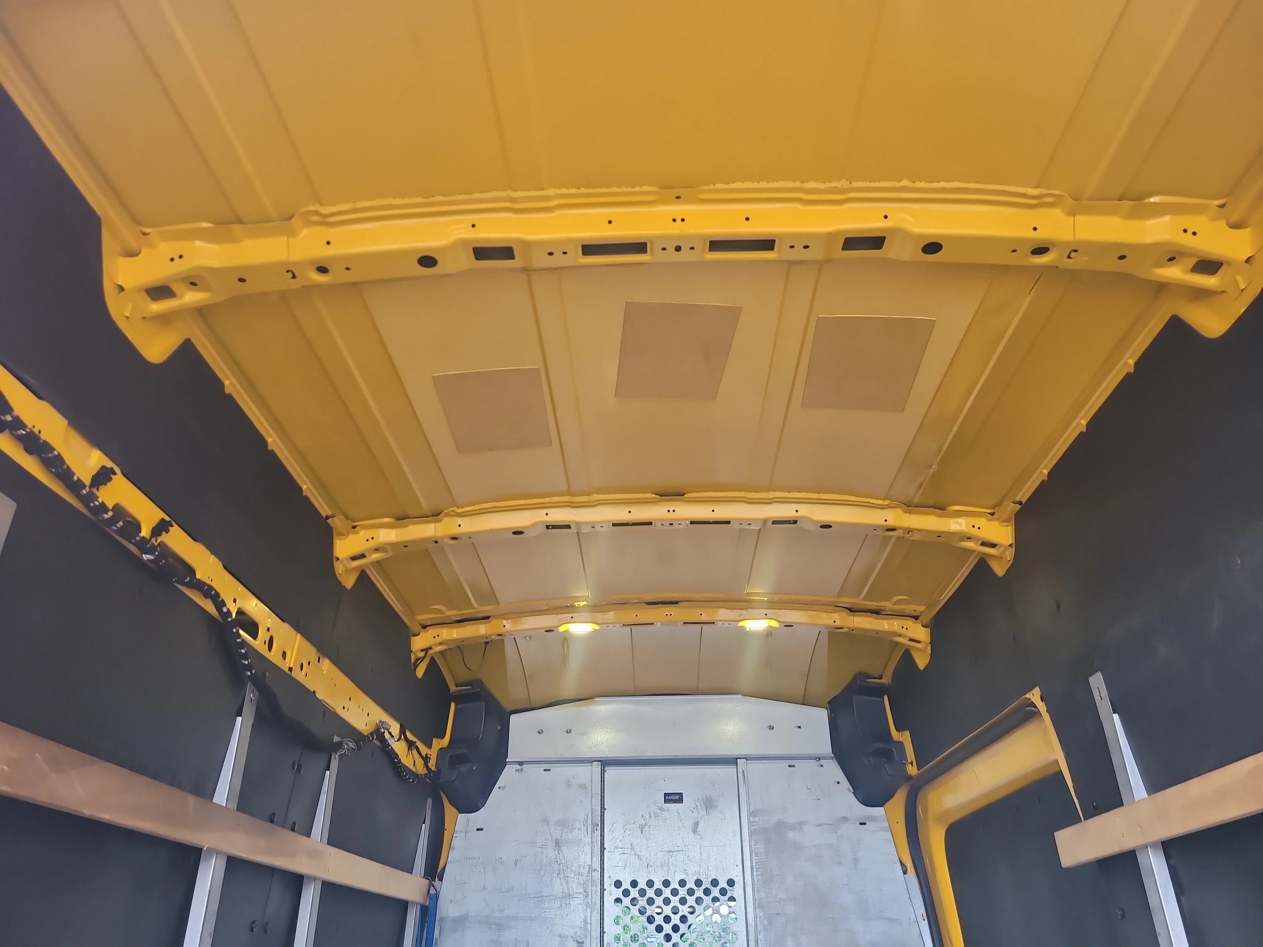 Used 2021 School Bus Yellow Ford  image 24