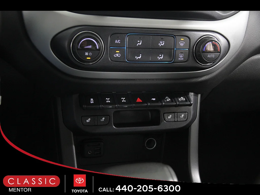 Used 2021 Black Chevrolet ZR2 image 16