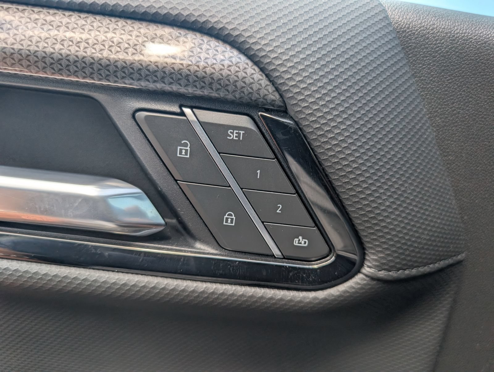 Used 2026 White Sands Chevrolet ZR2 image 20